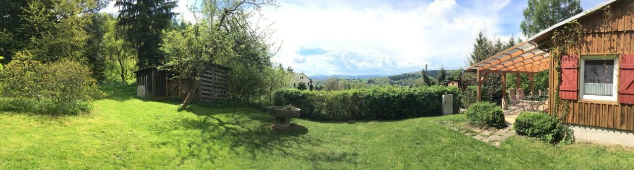 Ferienhaus "Am Bergblick" Sebnitz Bagian luar foto
